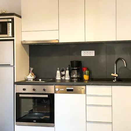 Val Apartment *