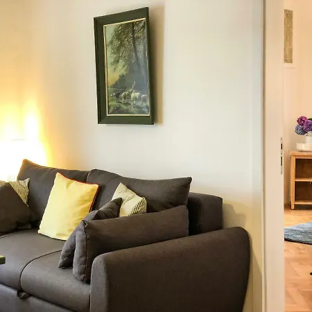 Val Apartment *